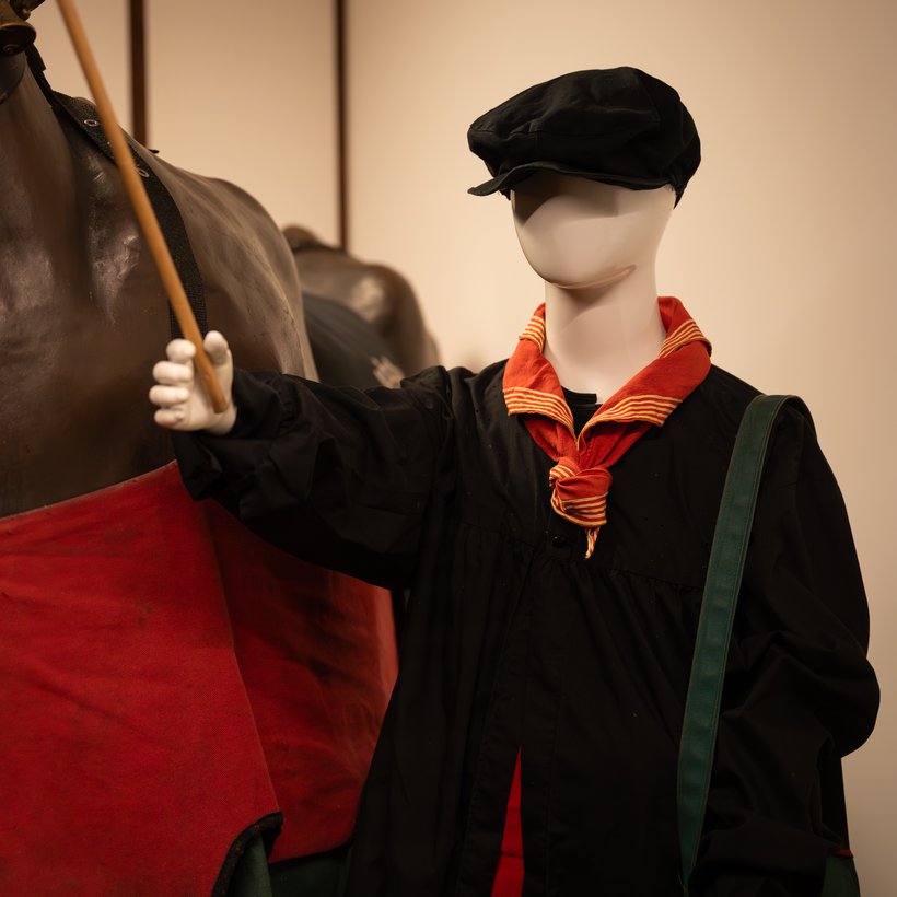 Vestuario de los portadores de la Mulassa de Torredembarra